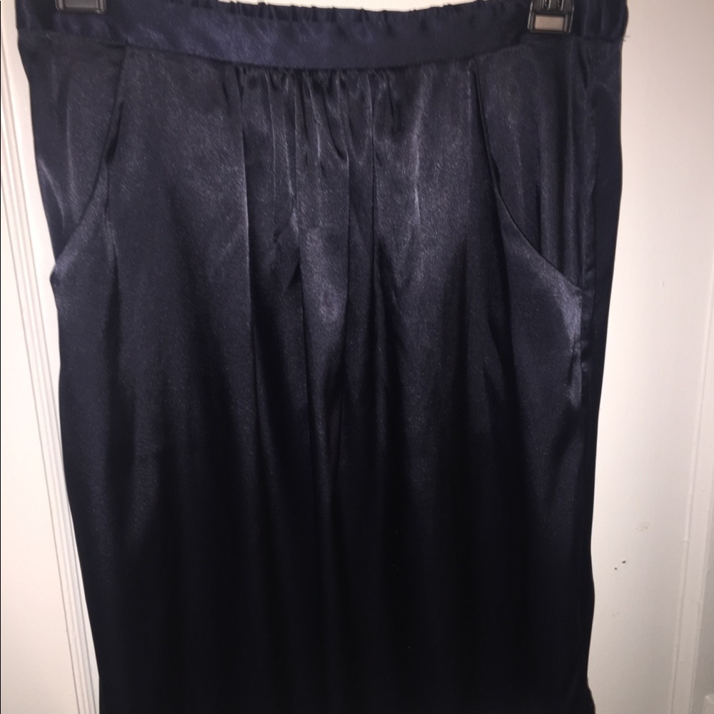 Vera Wang - Navy blue skirt with pockets